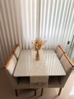 Rak 4 seater dining set - Image 5