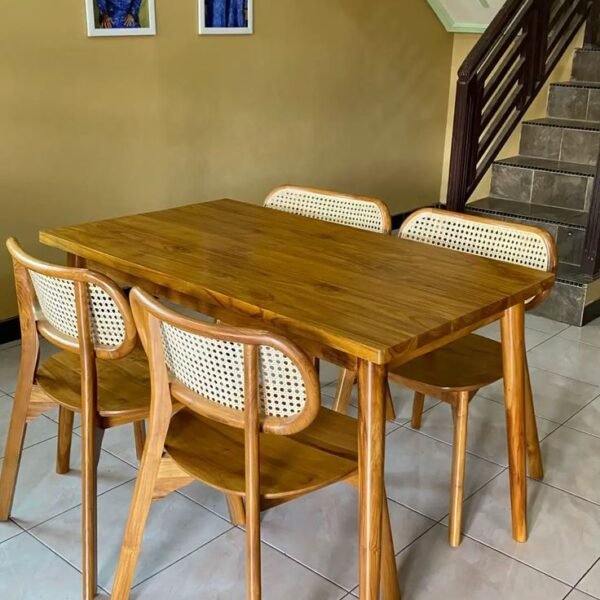 Mumi 4 seater dining set