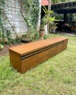 Mimu Hardwood TV Stand - Image 2