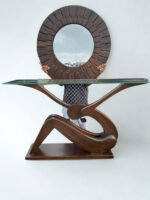 Nesa Console Table